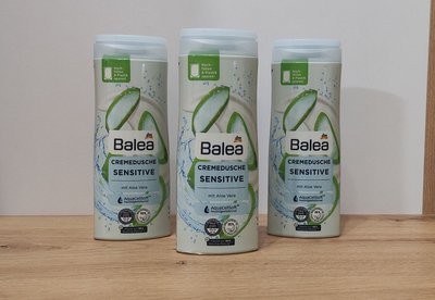 Гель для душу Balea Sensitive з алое (для чутливої шкіри), 300 мл gel1 фото